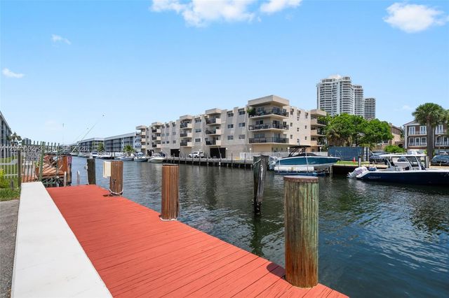 4000 NE 169th St 607, North Miami Beach, FL 33160