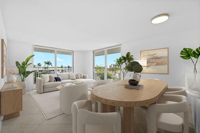 4000 NE 169th St 607, North Miami Beach, FL 33160