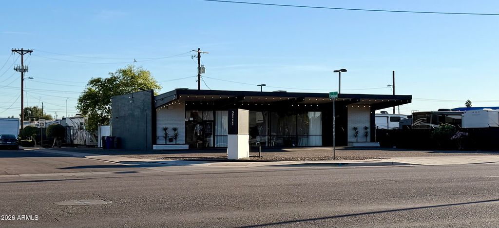 2111 E MAIN Street, Mesa, AZ 85213 — photo 3