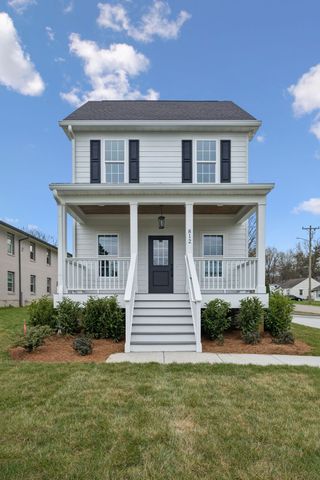 812 Greenland Dr, Murfreesboro, TN 37130