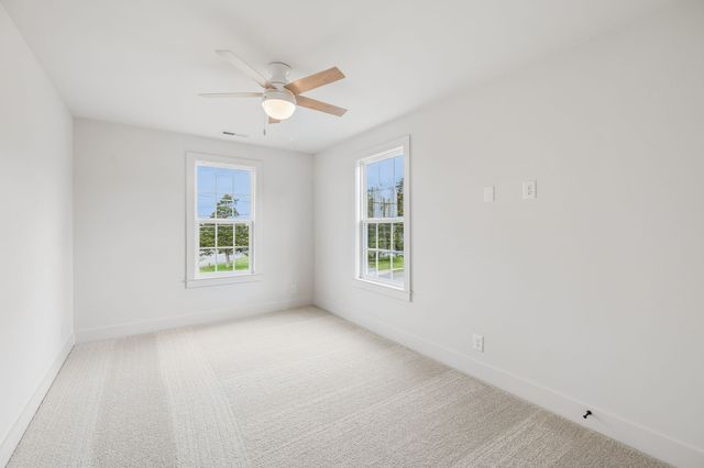 812 Greenland Dr, Murfreesboro, TN 37130