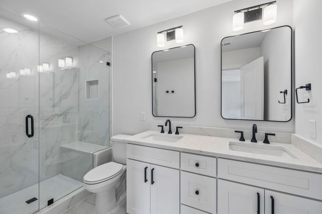 812 Greenland Dr, Murfreesboro, TN 37130