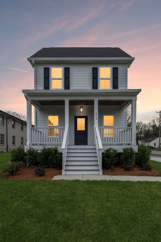 812 Greenland Dr, Murfreesboro, TN 37130