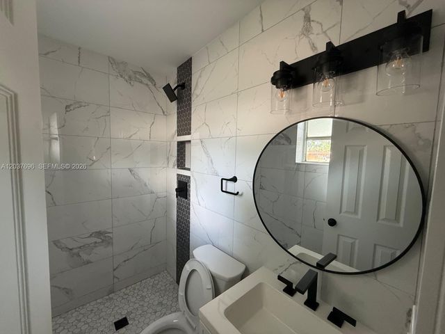 1700 SW 69th Terrace, North Lauderdale, FL 33068