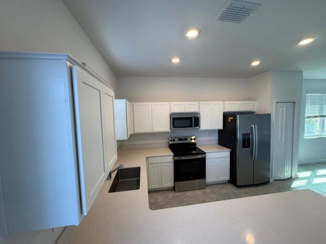 93 NINE IRON DRIVE, Davenport, FL 33896