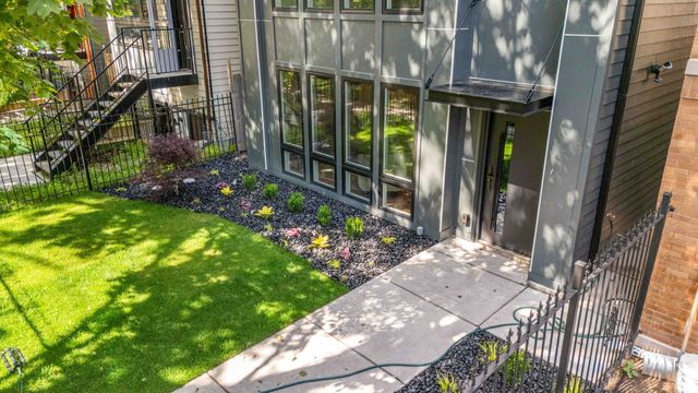6150 S Saint Lawrence Avenue, Chicago, IL 60637