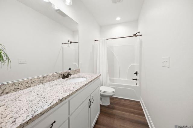 10782 Sage Dr, Walker, LA 70785