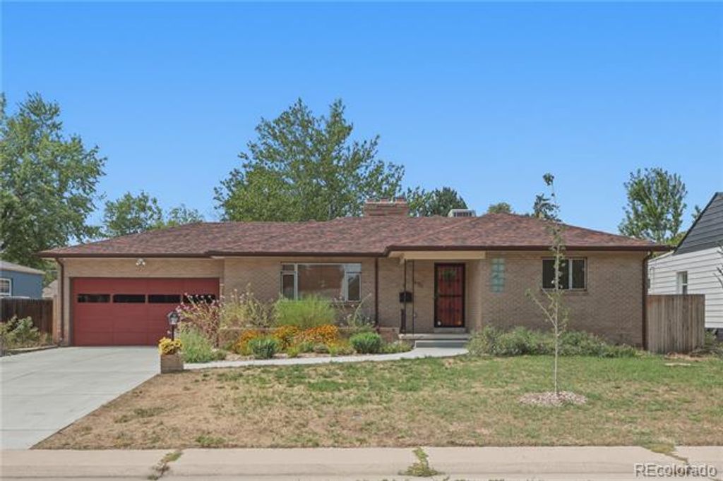 1631 Xanthia Street, Denver, CO 80220
