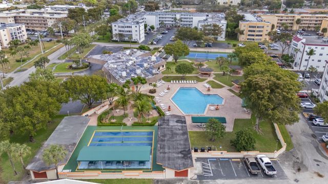 4191 NW 41st Street 214, Lauderdale Lakes, FL 33319