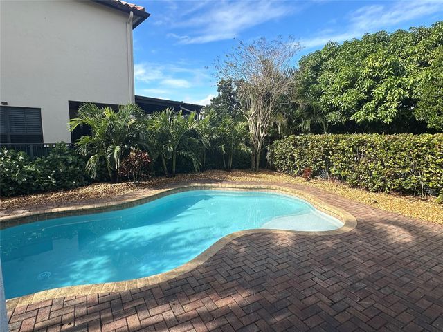 8504 NW 37th Court, Cooper City, FL 33024