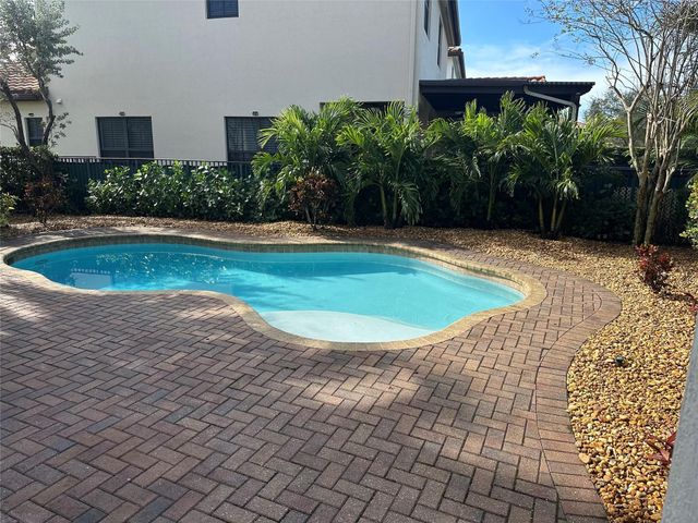 8504 NW 37th Court, Cooper City, FL 33024