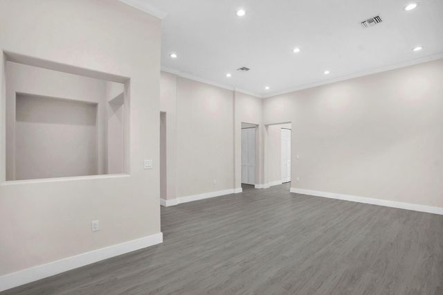 8504 NW 37th Court, Cooper City, FL 33024