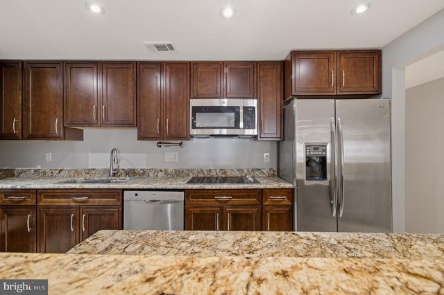 2117 S ST NW, Washington, DC 20008