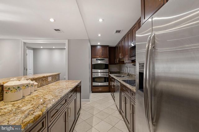 2117 S ST NW, Washington, DC 20008