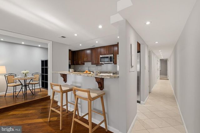2117 S ST NW, Washington, DC 20008