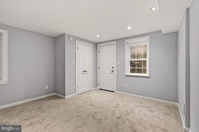 2117 S ST NW, Washington, DC 20008