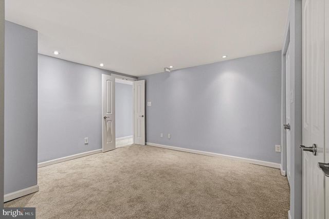 2117 S ST NW, Washington, DC 20008