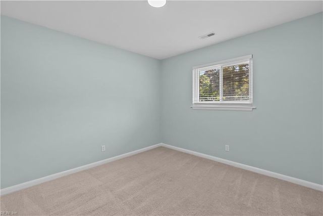 152 Mann DR, Chesapeake, VA 23322