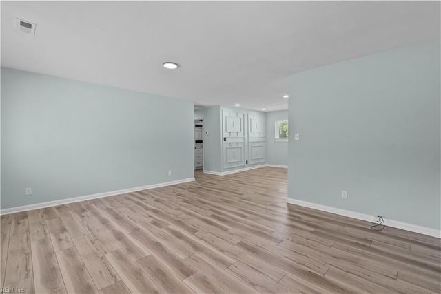 152 Mann DR, Chesapeake, VA 23322