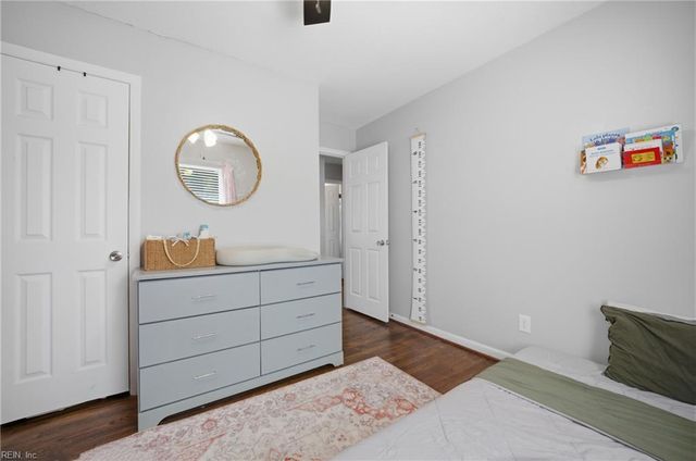 7 Ambrose LN, Hampton, VA 23663