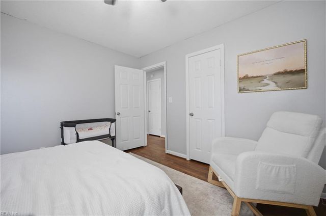 7 Ambrose LN, Hampton, VA 23663