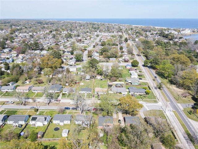 7 Ambrose LN, Hampton, VA 23663