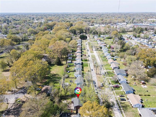 7 Ambrose LN, Hampton, VA 23663