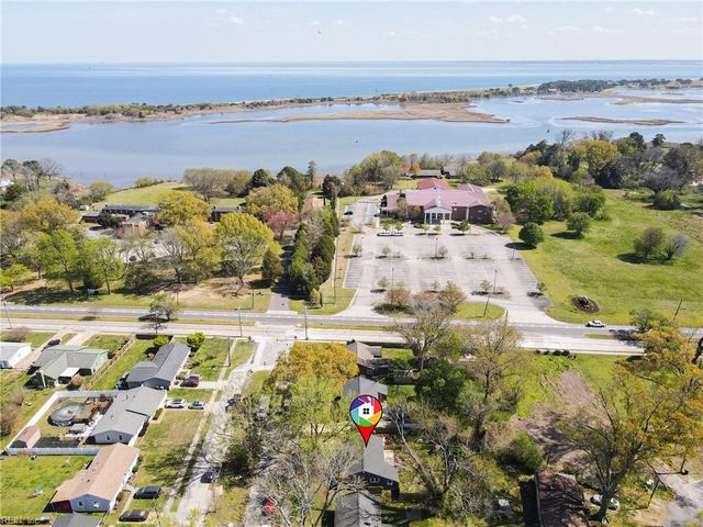 7 Ambrose LN, Hampton, VA 23663