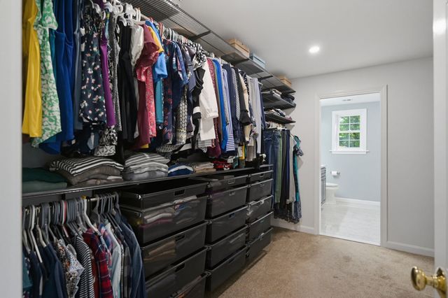 21 Stagecoach Dr, Ashland, MA 01721