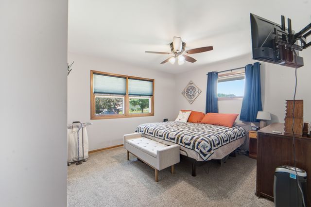 1105 SE Cortina Drive, Ankeny, IA 50021