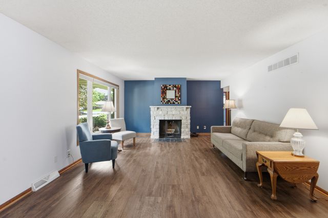1105 SE Cortina Drive, Ankeny, IA 50021