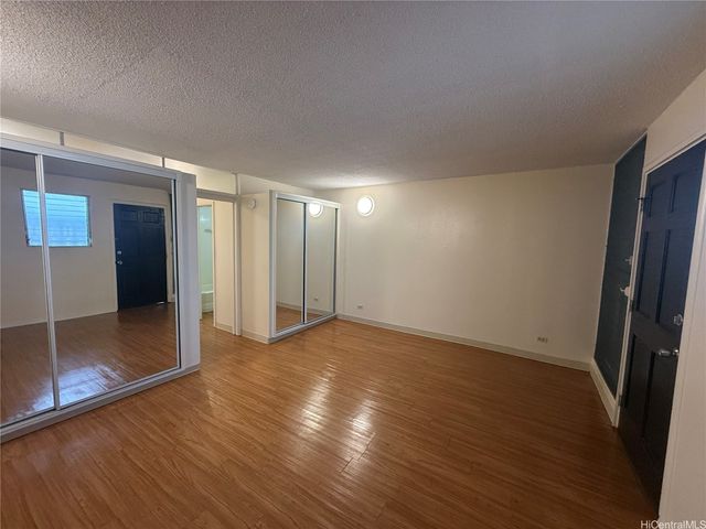 952 Ahana Street 174, Honolulu, HI 96814