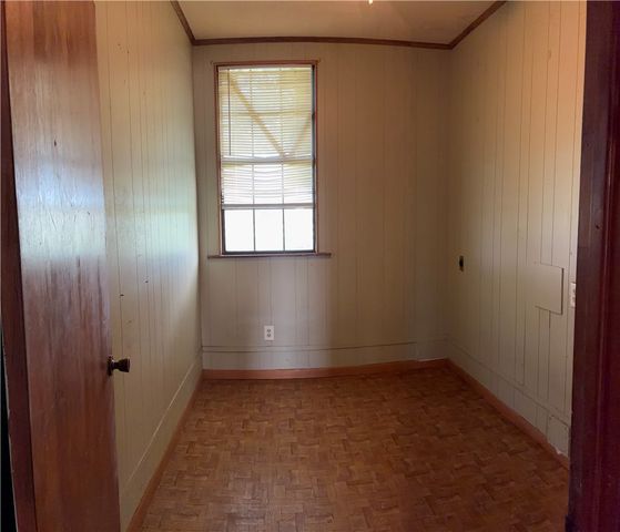 466 S County Road 307, Orange Grove, TX 78372