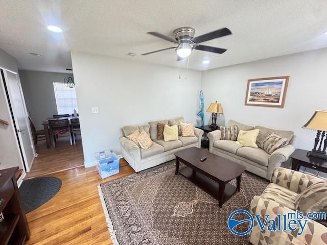 522 Lisa Lane NW, Huntsville, AL 35811