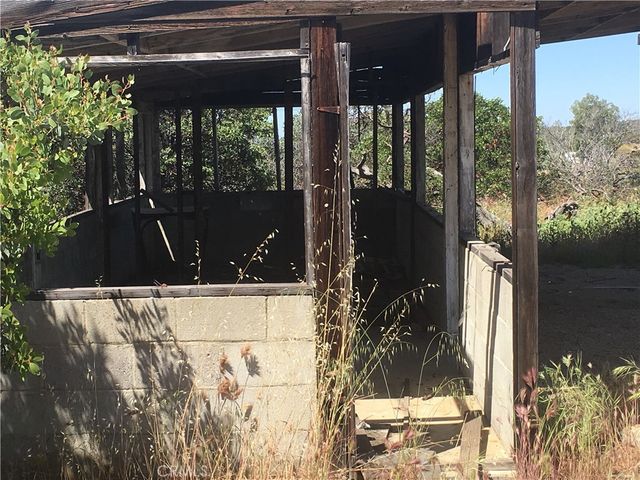 7 Willow Creek Road, Hemet, CA 92544
