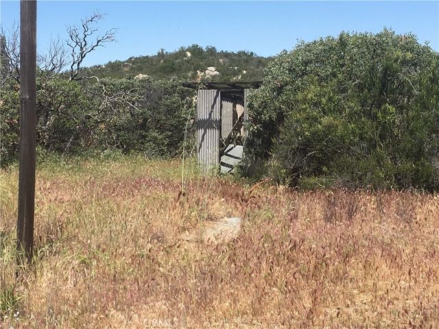 7 Willow Creek Road, Hemet, CA 92544