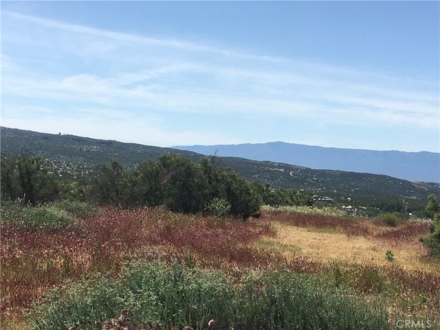 7 Willow Creek Road, Hemet, CA 92544