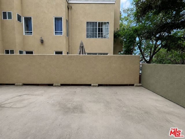 6140 Monterey Road 208, Los Angeles, CA 90042
