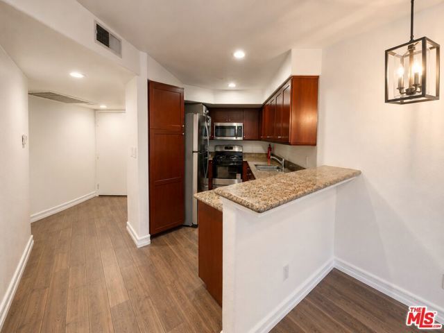 6140 Monterey Road 208, Los Angeles, CA 90042