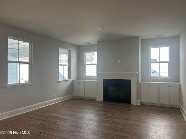 388 Longhill Drive, Wilmington, NC 28412