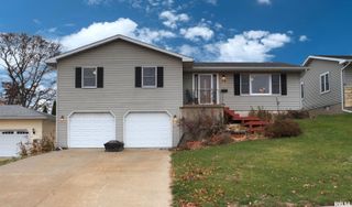 716 TOWER Road, Clinton, IA 52732