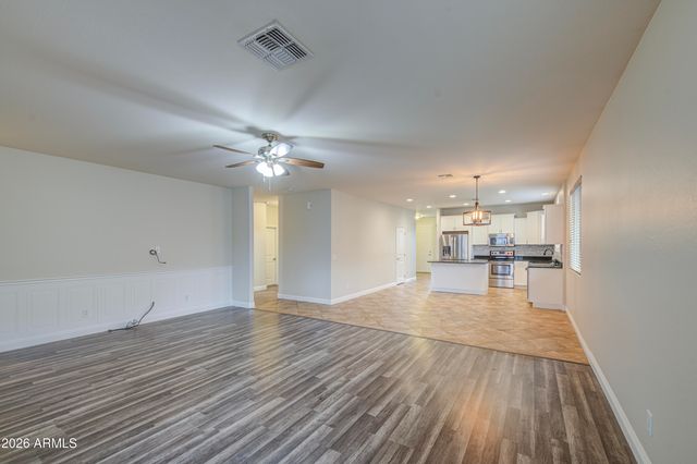 1711 W PAISLEY Drive, San Tan Valley, AZ 85144