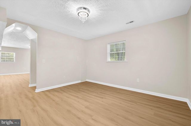 7820 RIDGE RD, Hanover, MD 21076