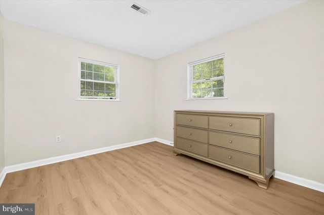 7820 RIDGE RD, Hanover, MD 21076