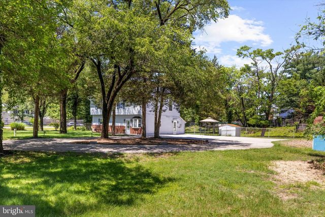 7820 RIDGE RD, Hanover, MD 21076