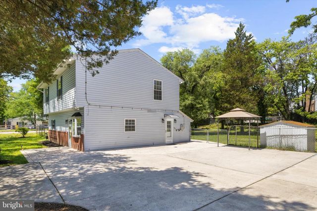 7820 RIDGE RD, Hanover, MD 21076