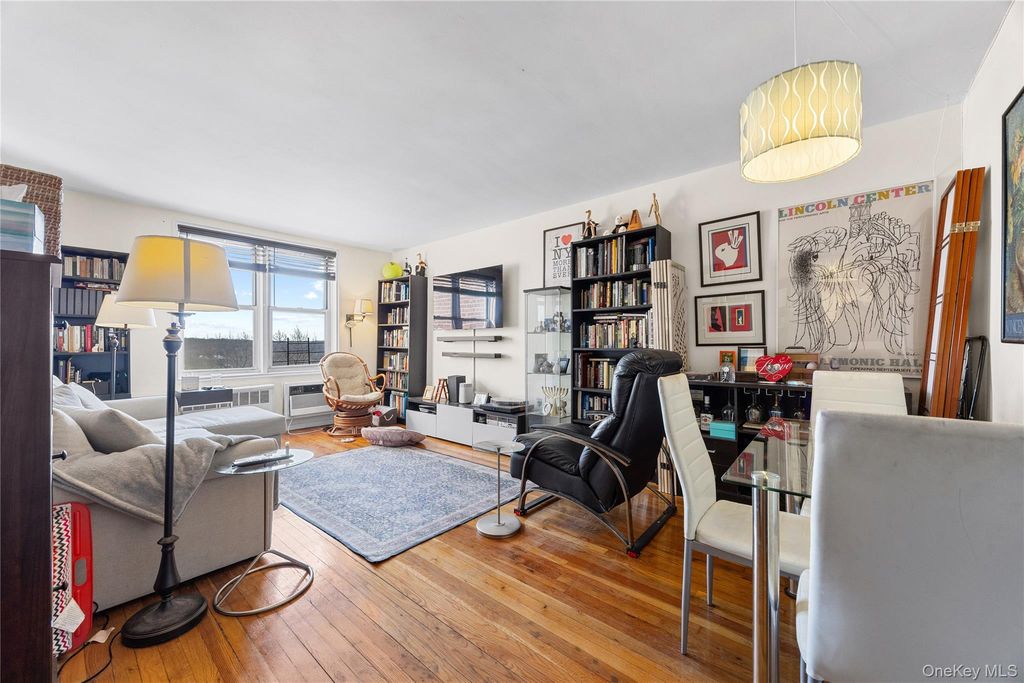6200 Riverdale Avenue 7J, Bronx, NY 10471 — exterior