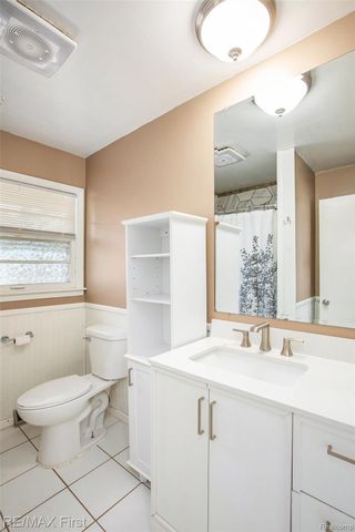 3196 Oakwood Drive, Port Huron, MI 48060