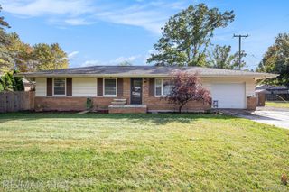 3196 Oakwood Drive, Port Huron, MI 48060