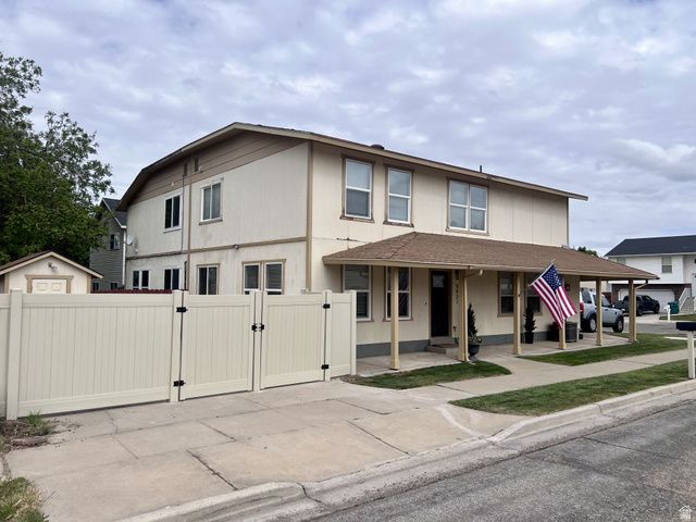 5421 S 2775 W, Roy, UT 84067